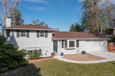 4374 E Peakview Circle Centennial CO 80121