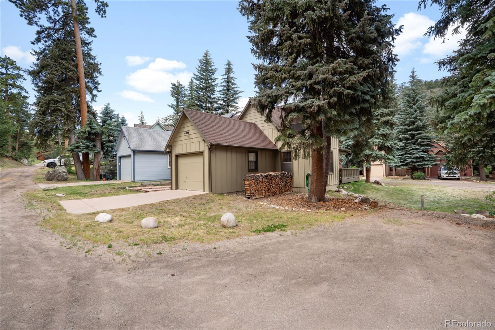 2222 Highway 66 19