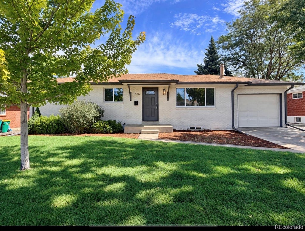 Photo of 1586 S Dover Court, Lakewood, CO 80232 (MLS # 3681068)