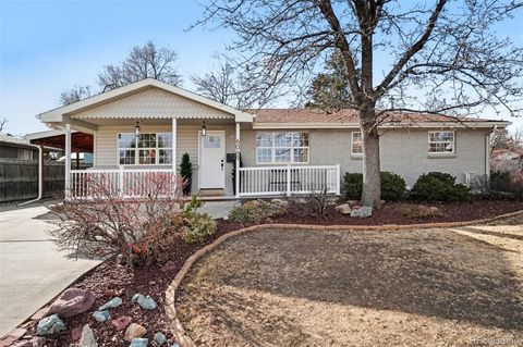 Photo of 6069 Lee Street, Arvada, CO 80004 (MLS # 2569783)