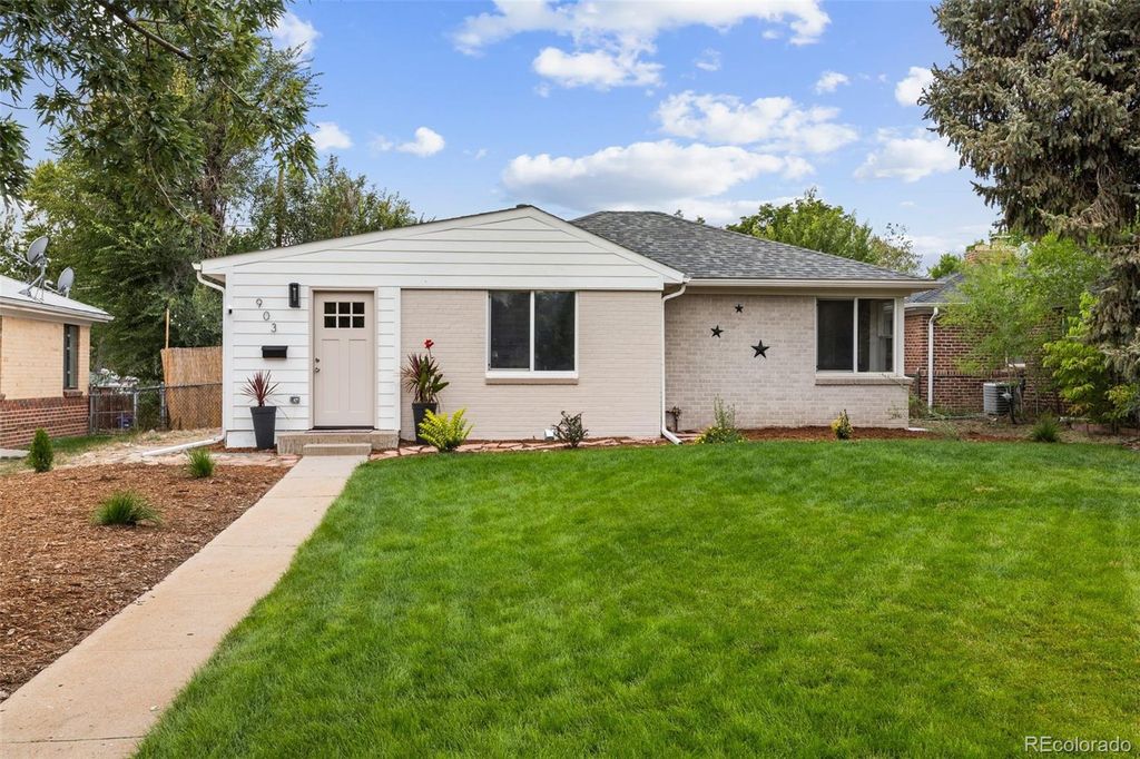 Photo of 903 Poplar Street, Denver, CO 80220 (MLS # 5430926)