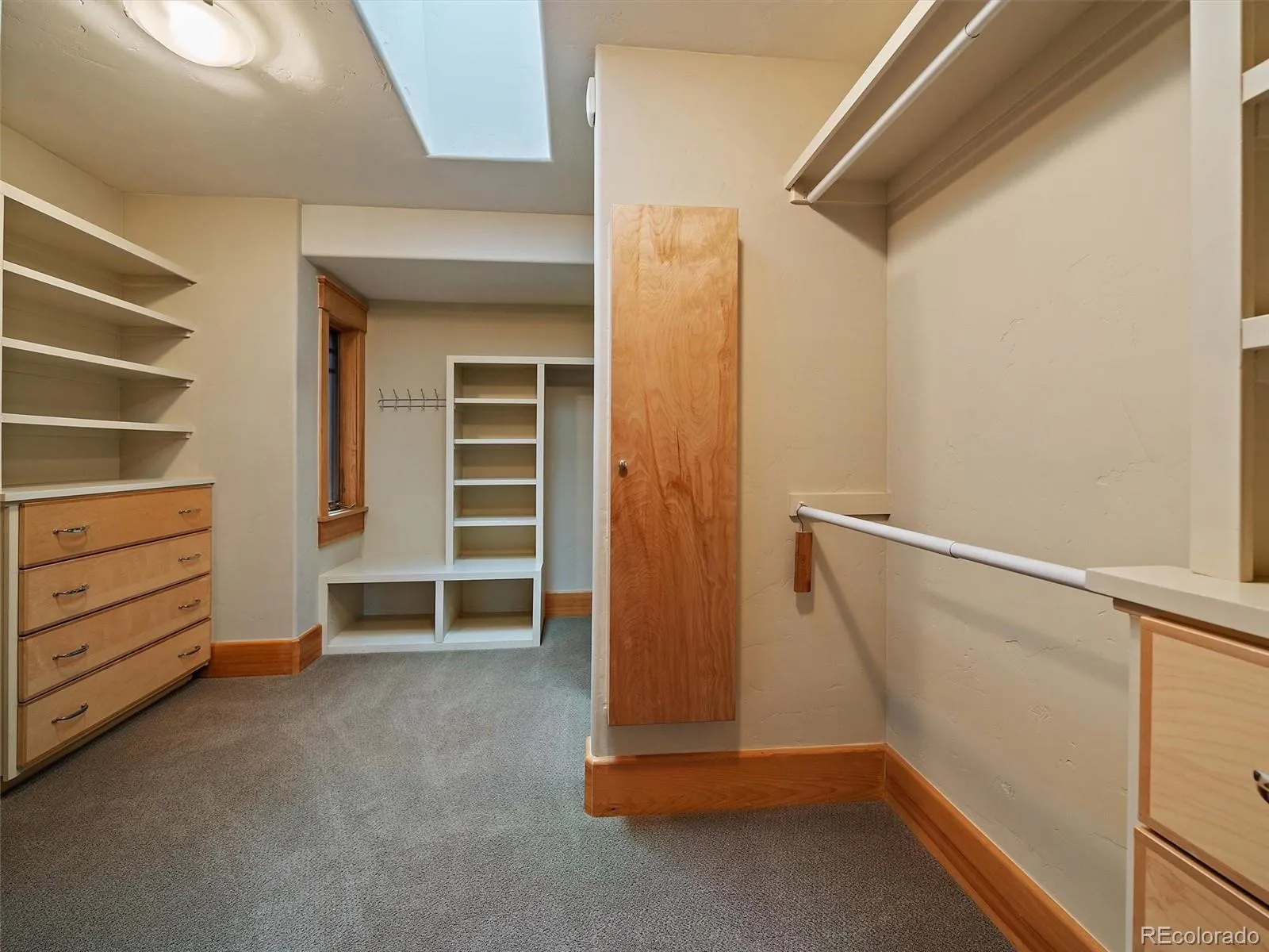 Evergreen, Colorado 80439, United States, 5 Bedrooms Bedrooms, ,4 BathroomsBathrooms,Residential,Active,155485