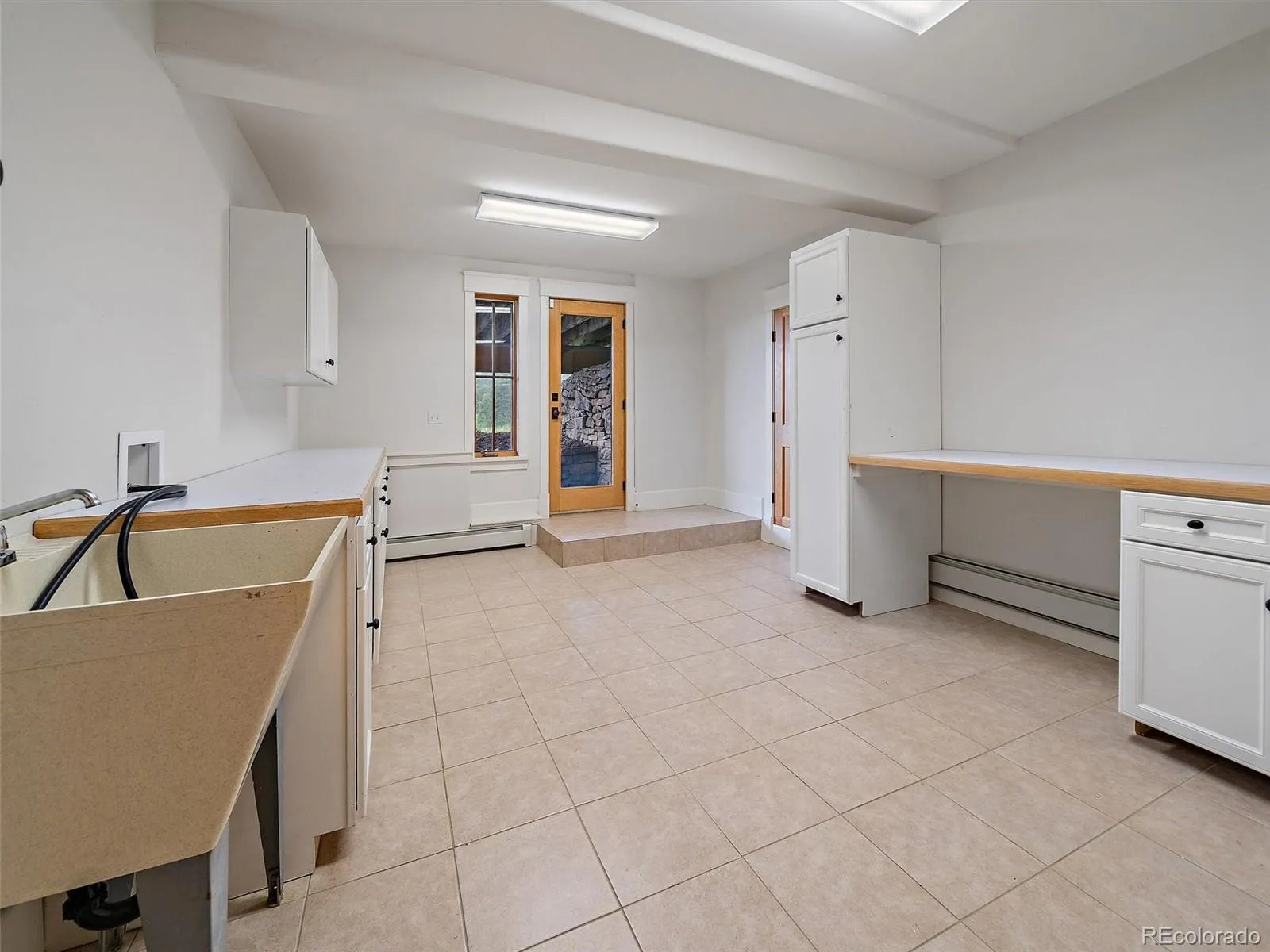 Evergreen, Colorado 80439, United States, 5 Bedrooms Bedrooms, ,4 BathroomsBathrooms,Residential,Active,155485