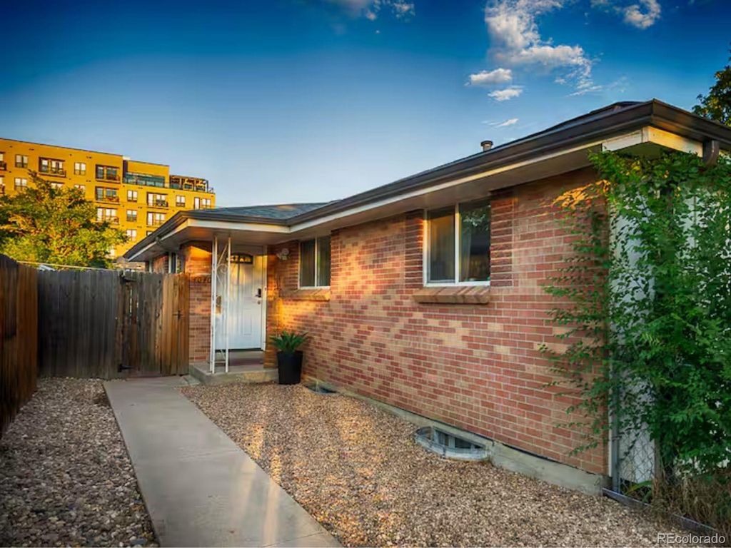 Photo of 4040 Kalamath Street, Denver, CO 80211 (MLS # 4130205)