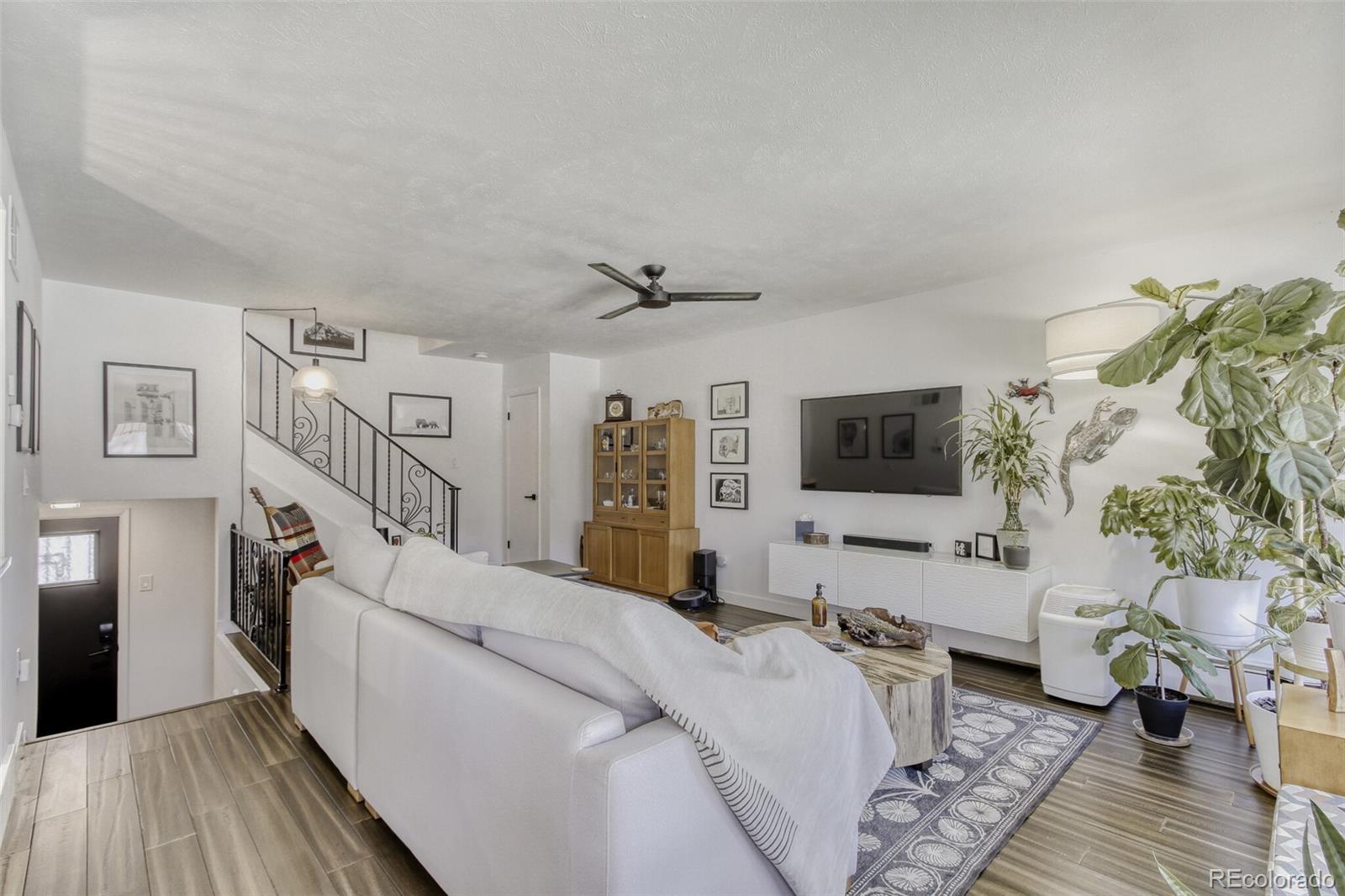 12820 Willow Lane 12