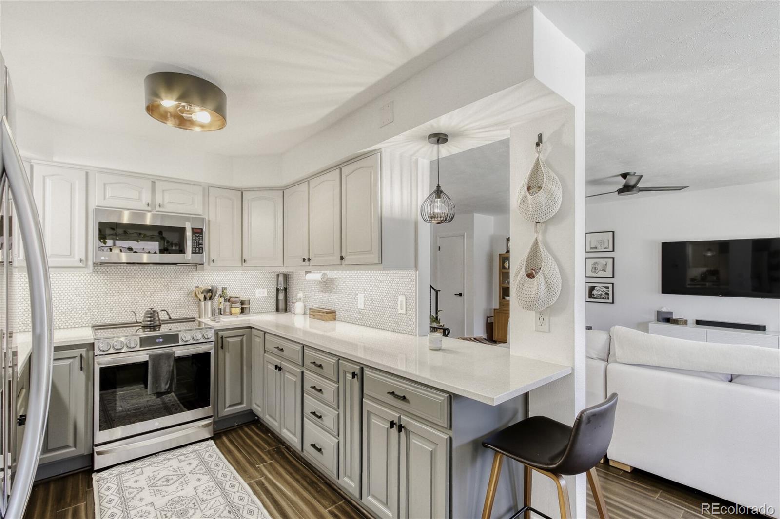 12820 Willow Lane 12