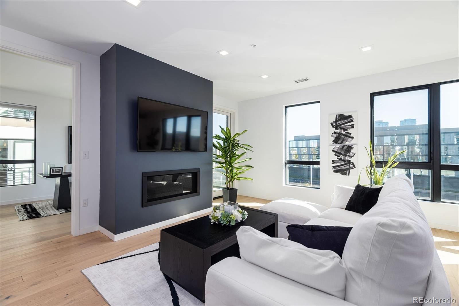 1735 Central Street 212