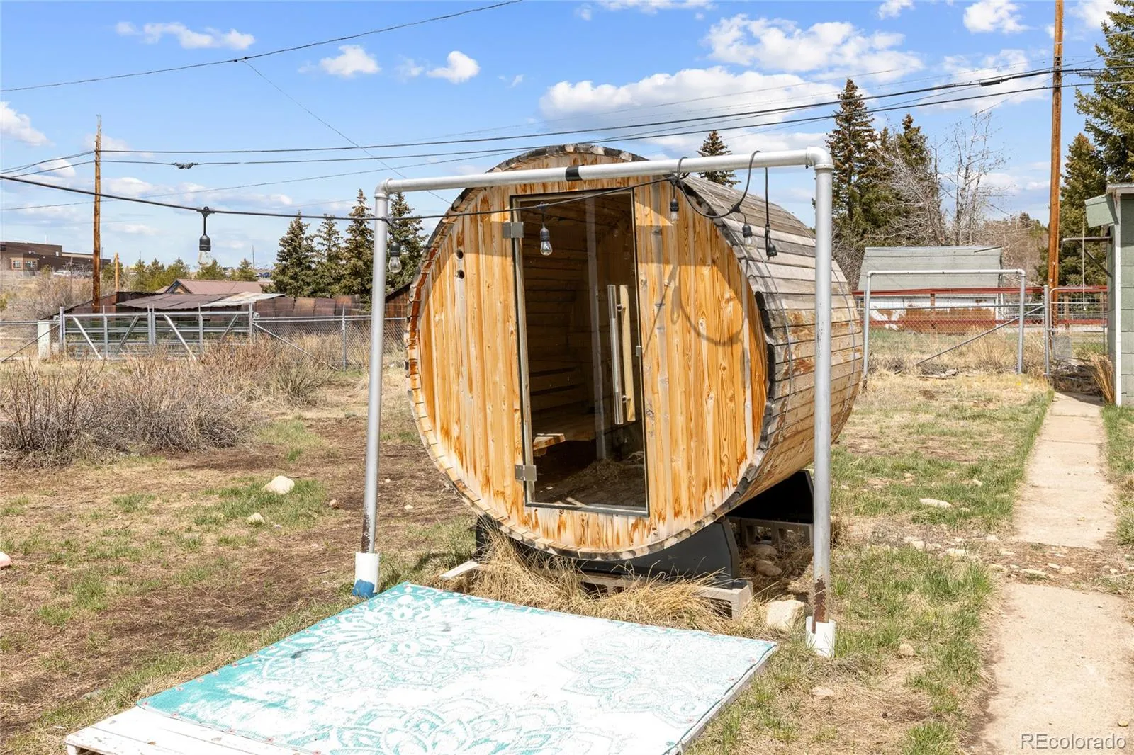 Leadville, Colorado 80461, United States, 2 Bedrooms Bedrooms, ,2 BathroomsBathrooms,Residential,Active,127818