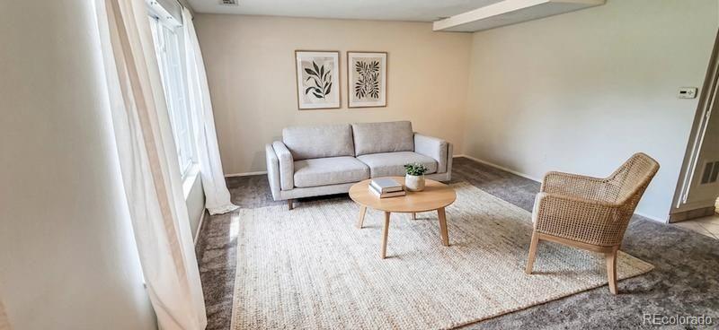 9209 E Nassau Avenue