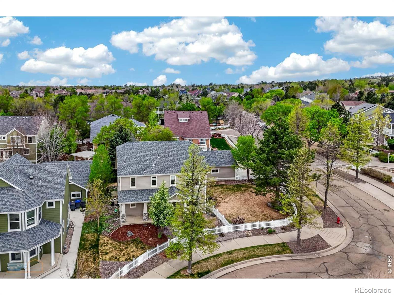 574 Indian Peaks Trail W