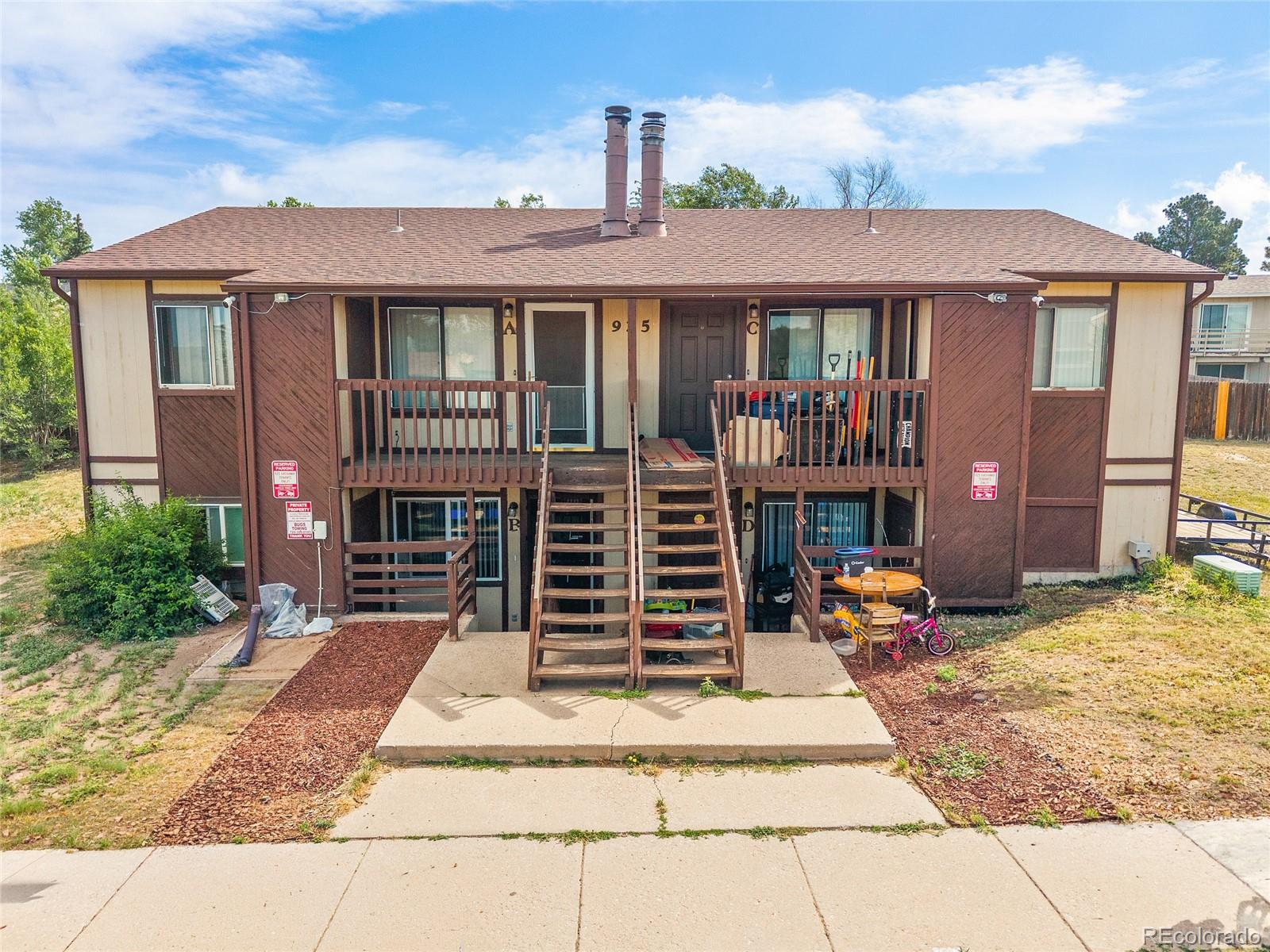 Photo 1 of 36 — 915 Hathaway Drive, Colorado Springs, CO 80915