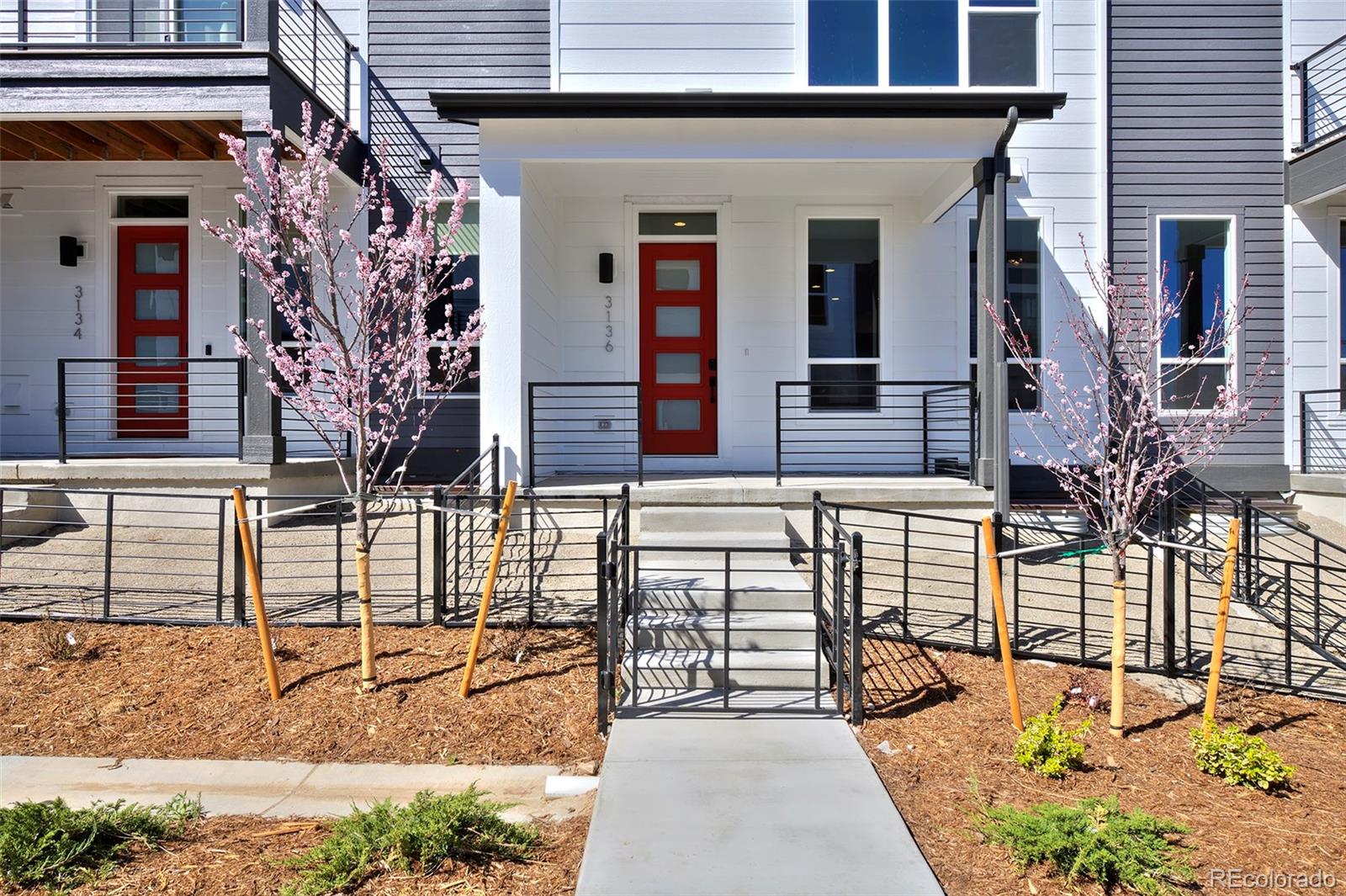 3136 W Bonfils Place