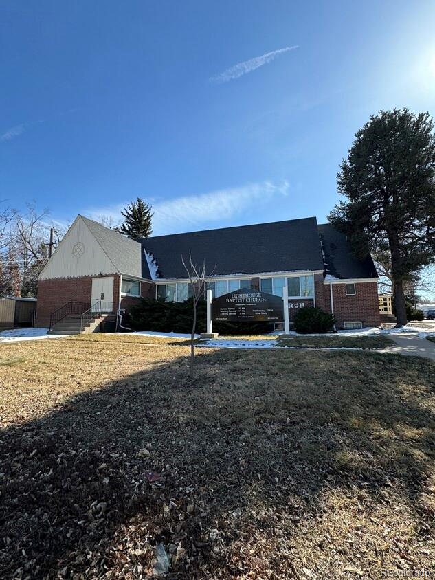 790 Grape Street