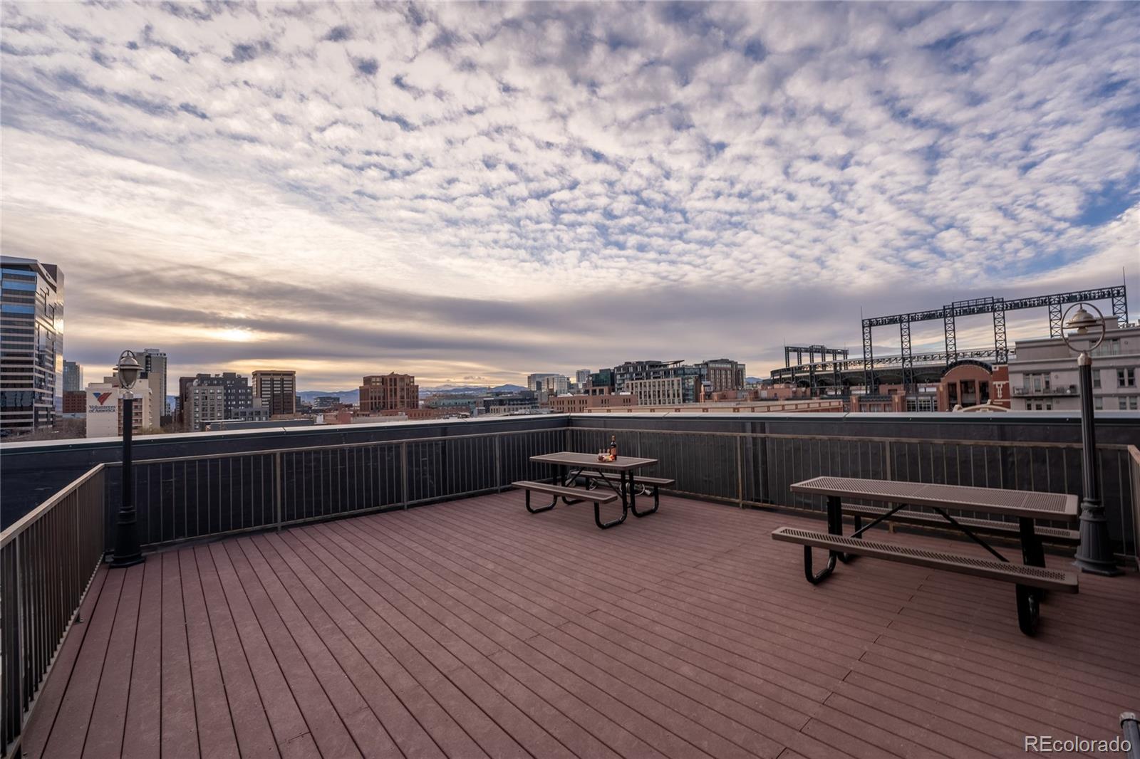 2101 Larimer Street 302