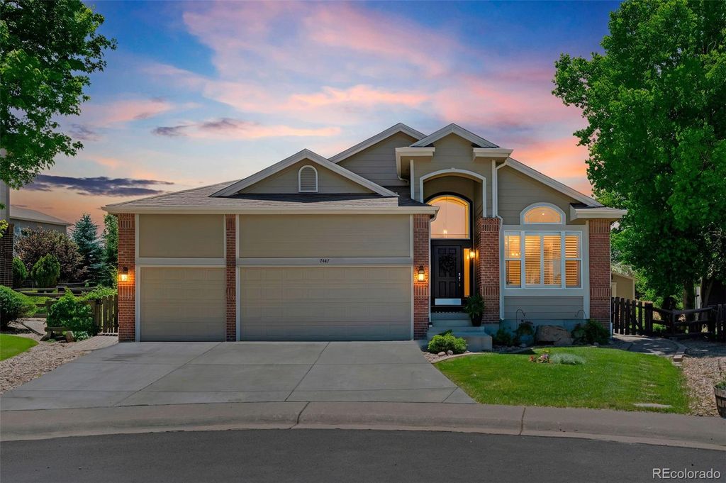 Photo of 7447 Pintail Place, Littleton, CO 80125 (MLS # 9593073)