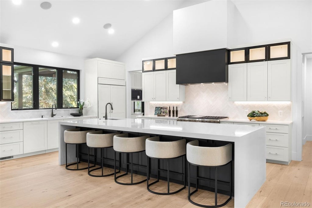 Photo of 4825 S Gaylord Street, Cherry Hills Village, CO 80113 (MLS # 5532890)