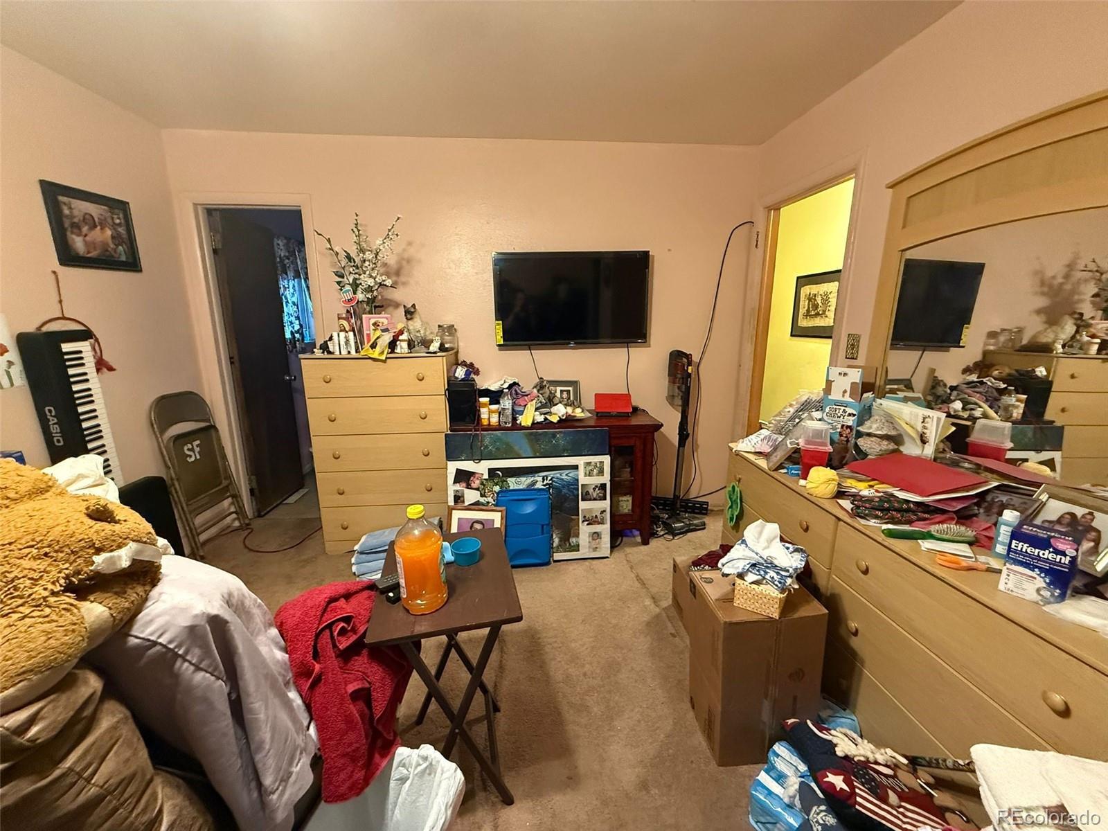 818 S Circle Drive