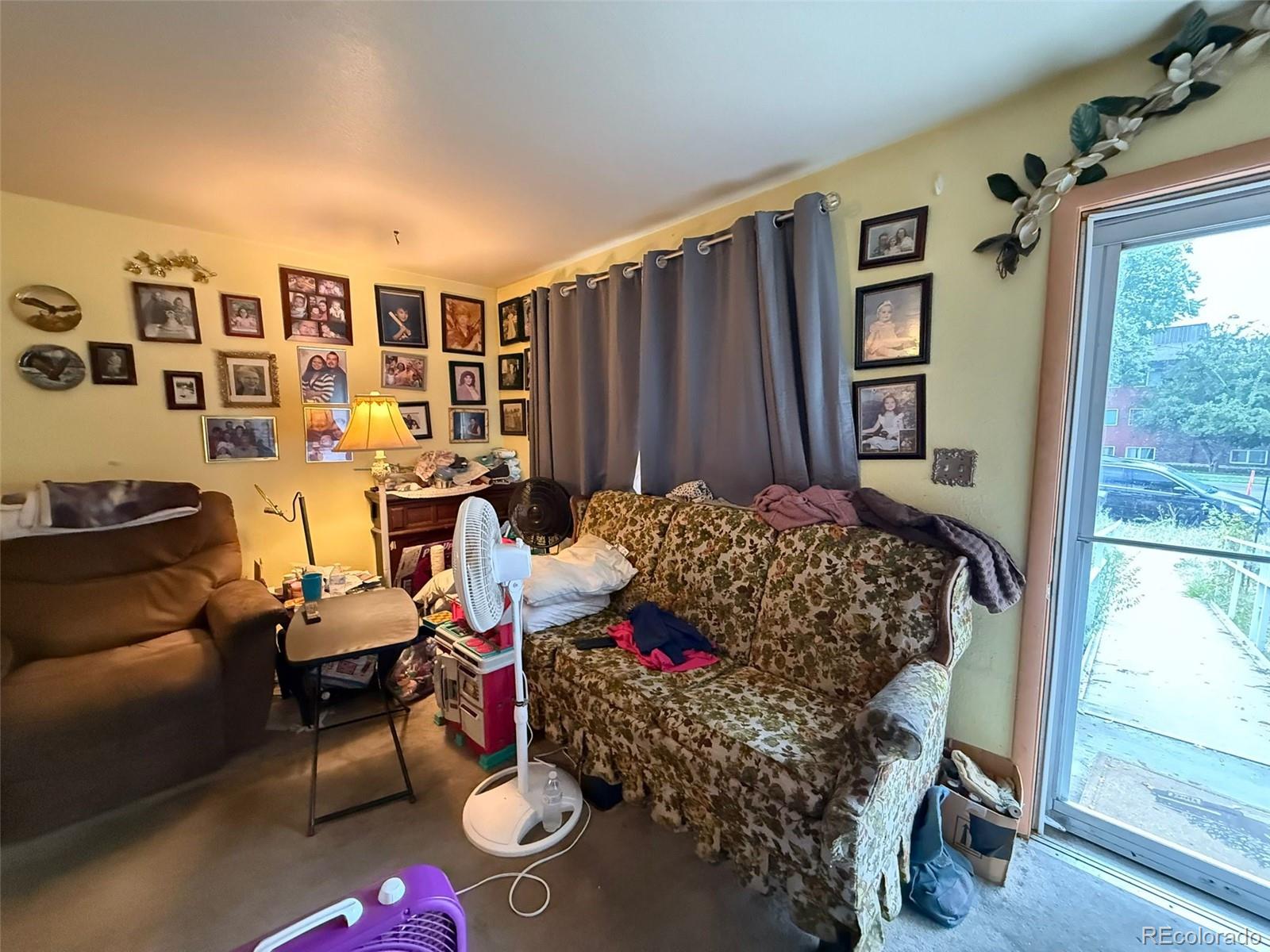 818 S Circle Drive