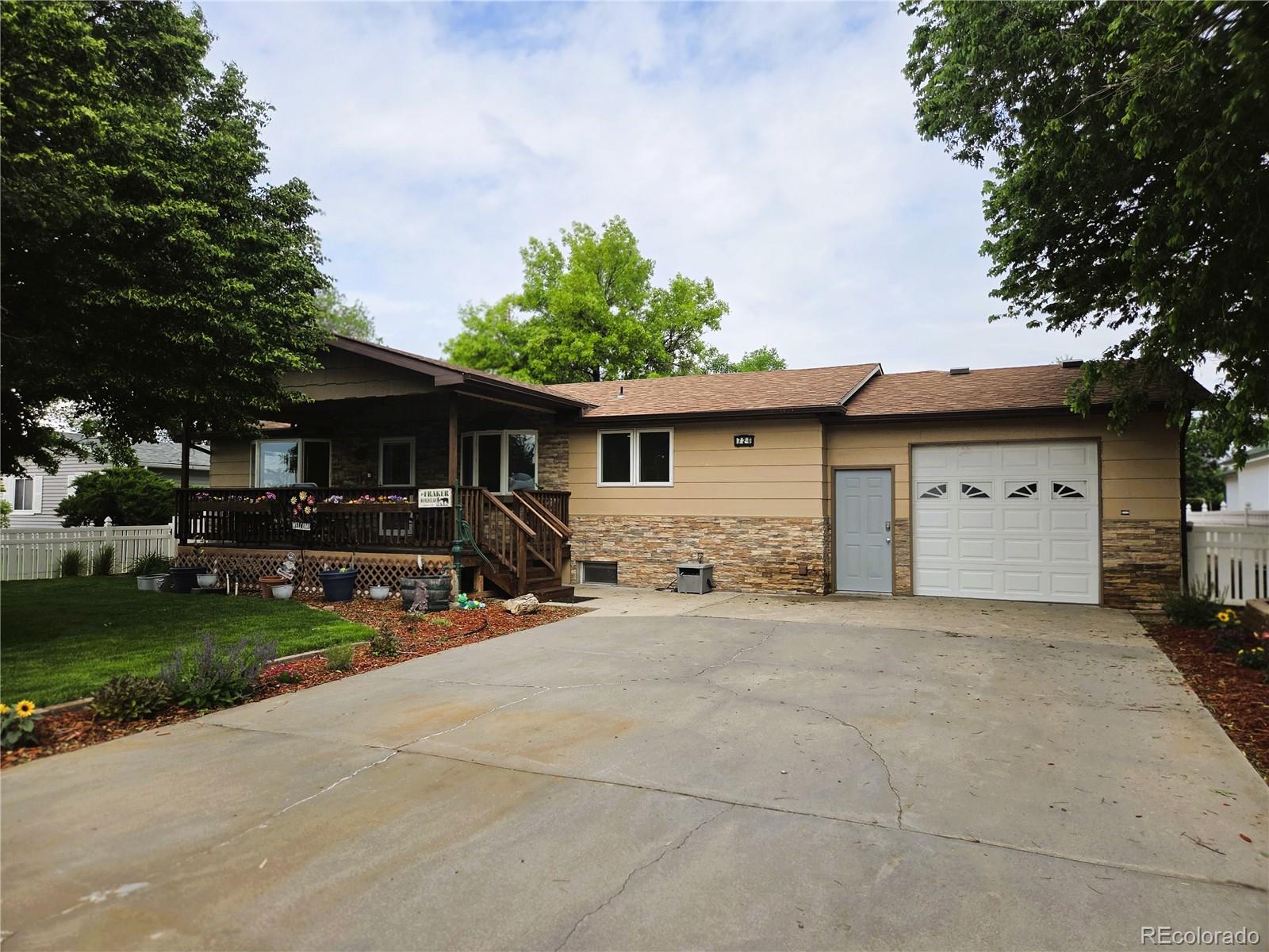 720 W 4th Street
