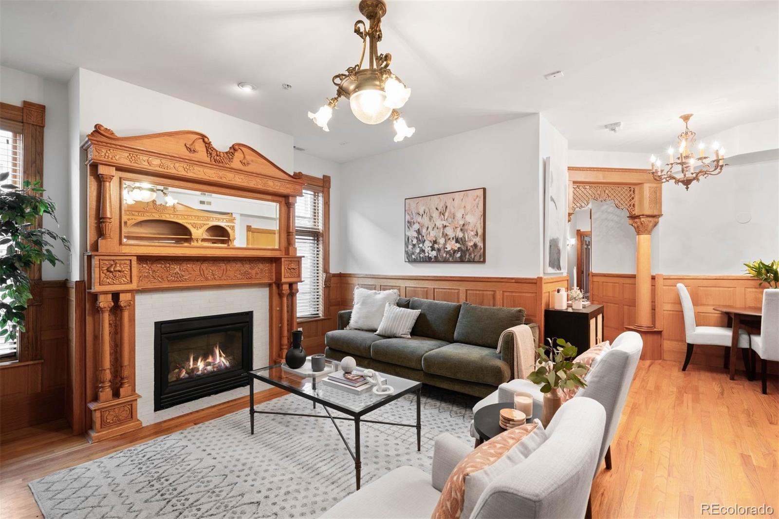 1022 N Pearl Street 202