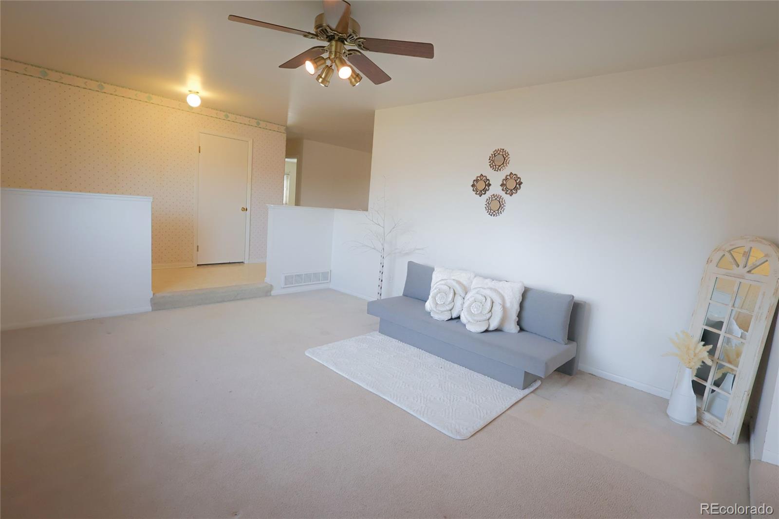 14891 E Jefferson Avenue