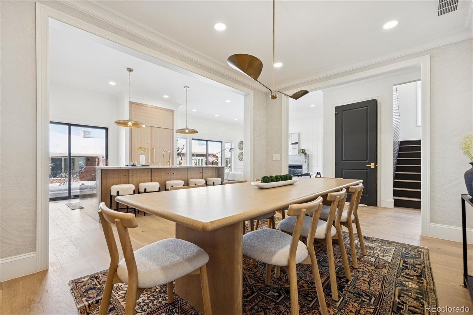 2552 E Alameda Avenue 47