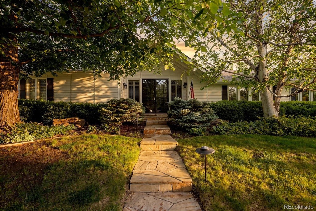 Photo of 5132 E Princeton Avenue, Cherry Hills Village, CO 80113 (MLS # 2510468)