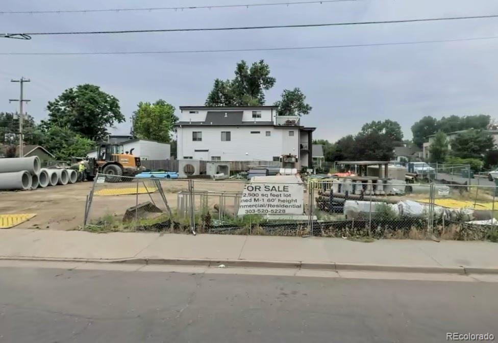 1002 E Hampden Avenue