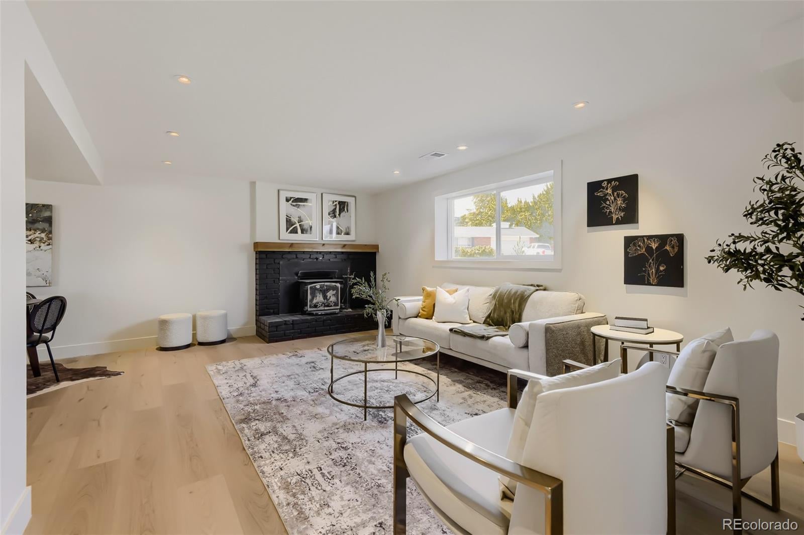 4375 W Rutgers Place