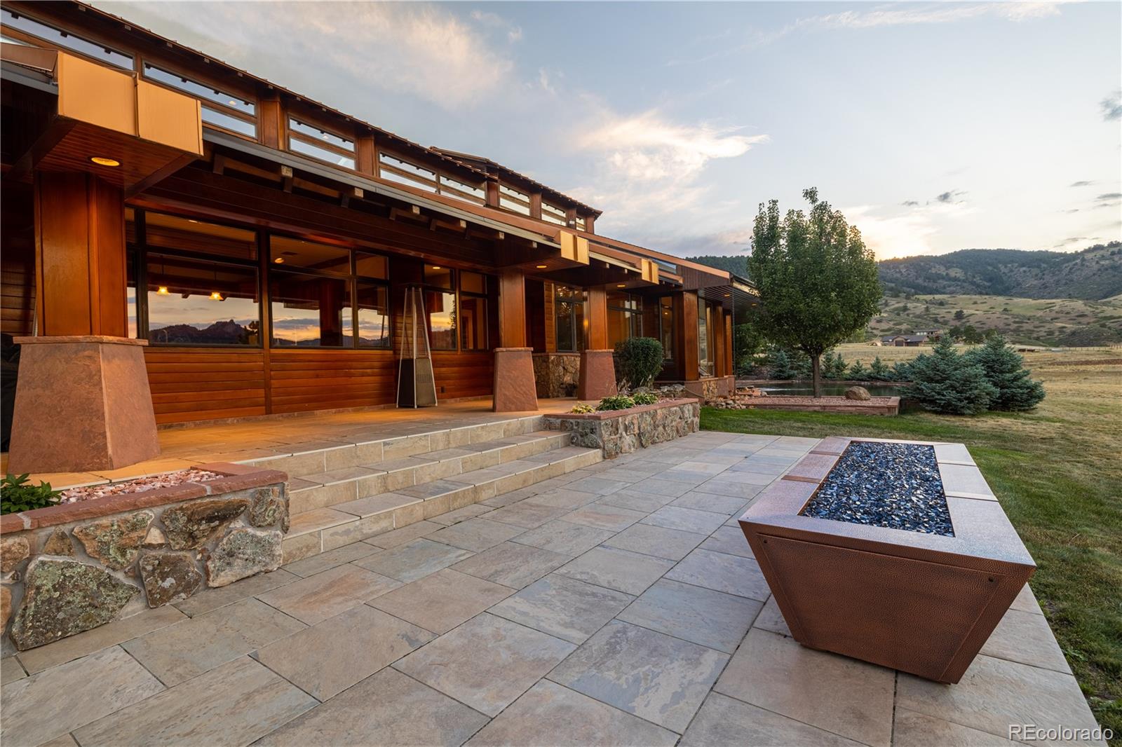 6455 Dakota Ridge Drive