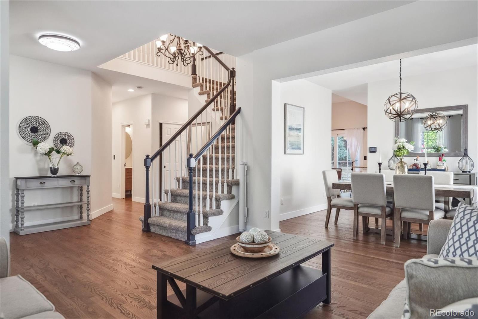 9409 S Hackberry Lane