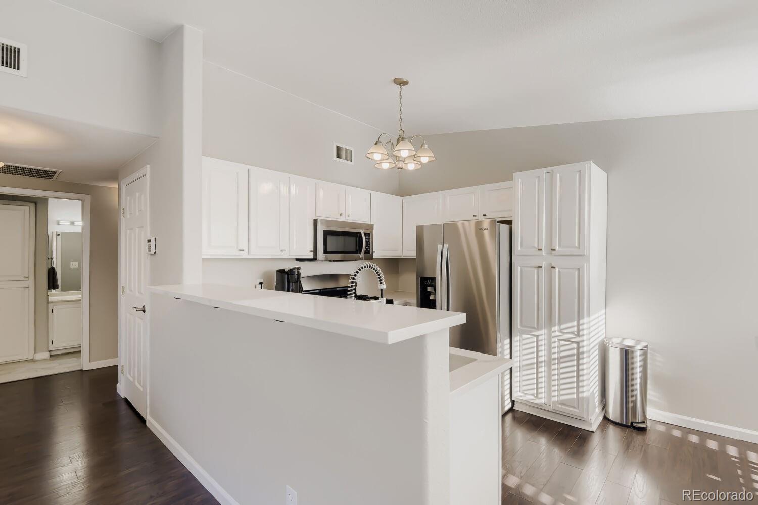 3855 Canyon Ranch Road 202, Highlands Ranch, CO, 80126 3855 Canyon Ranch Road 202