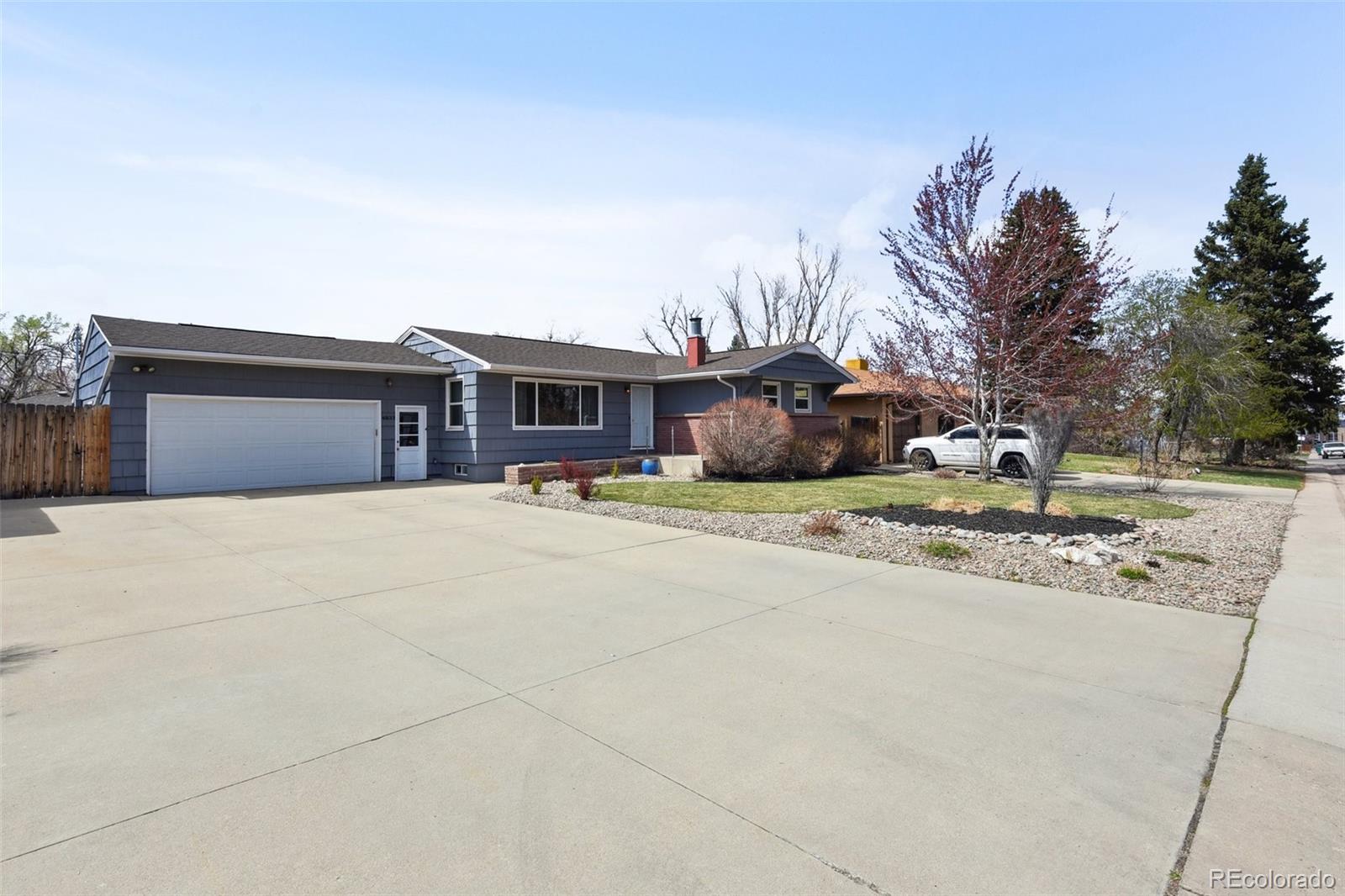 4833 S Elati Street, Englewood, CO, 80110 1 4833 S Elati Street