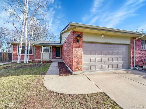 Photo of 974 Xenophon Court, Golden, CO 80401 (MLS # 9489531)