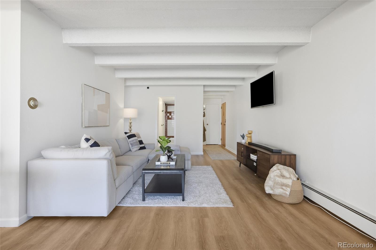 4801 E 9th Avenue 209S