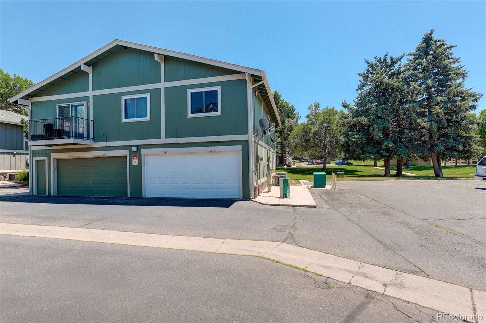 1204 S Uvalda Street