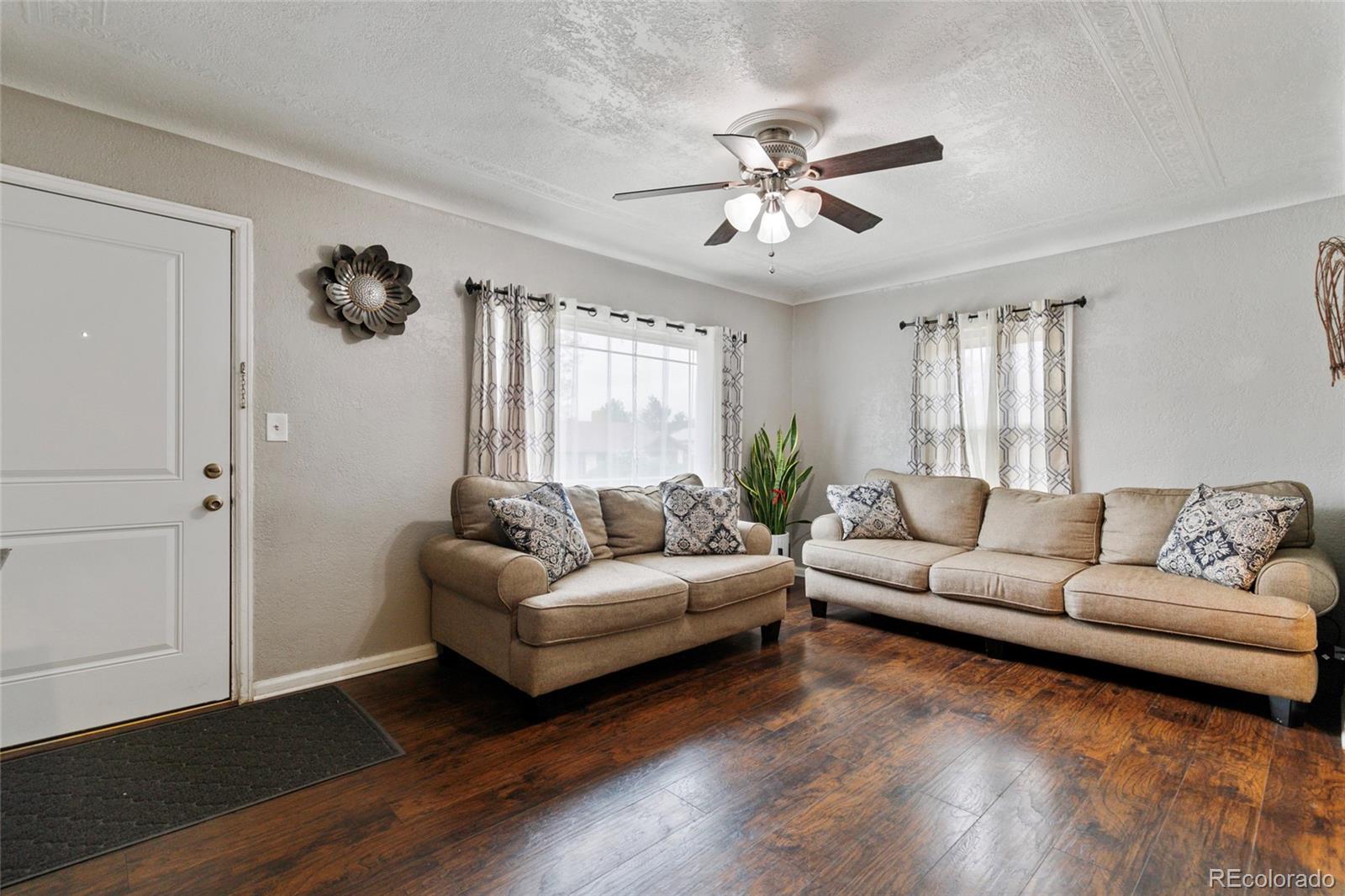 5910 Glencoe Street, Commerce City, CO, 80022 4 5910 Glencoe Street