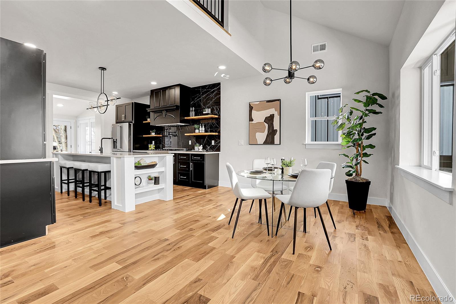 2827 Bellaire Street