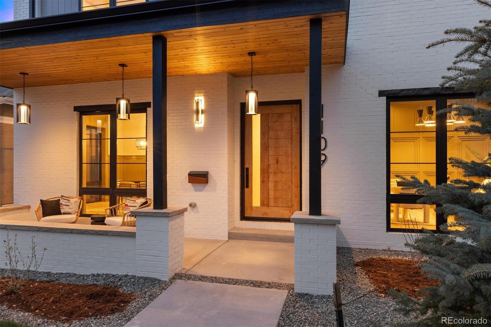 1109 S Clayton Street