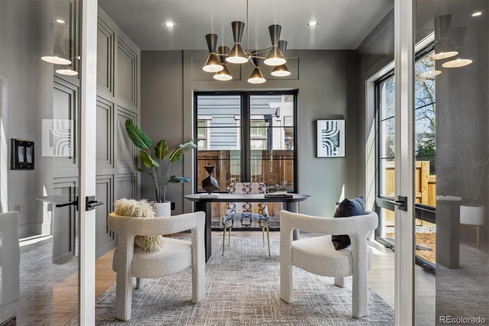 1109 S Clayton Street