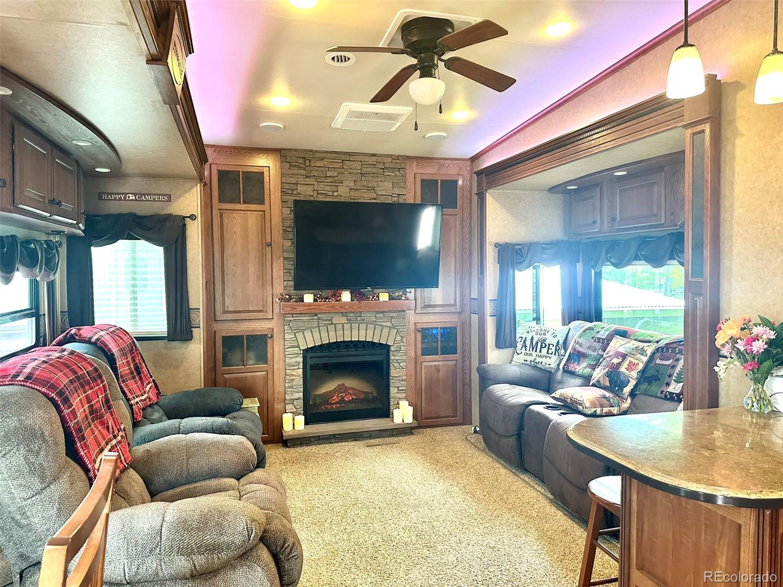 65 Spike Way