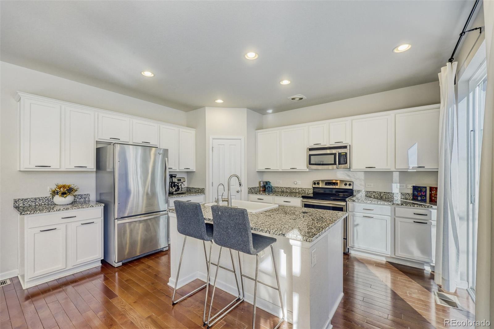 3303 Starry Night Loop