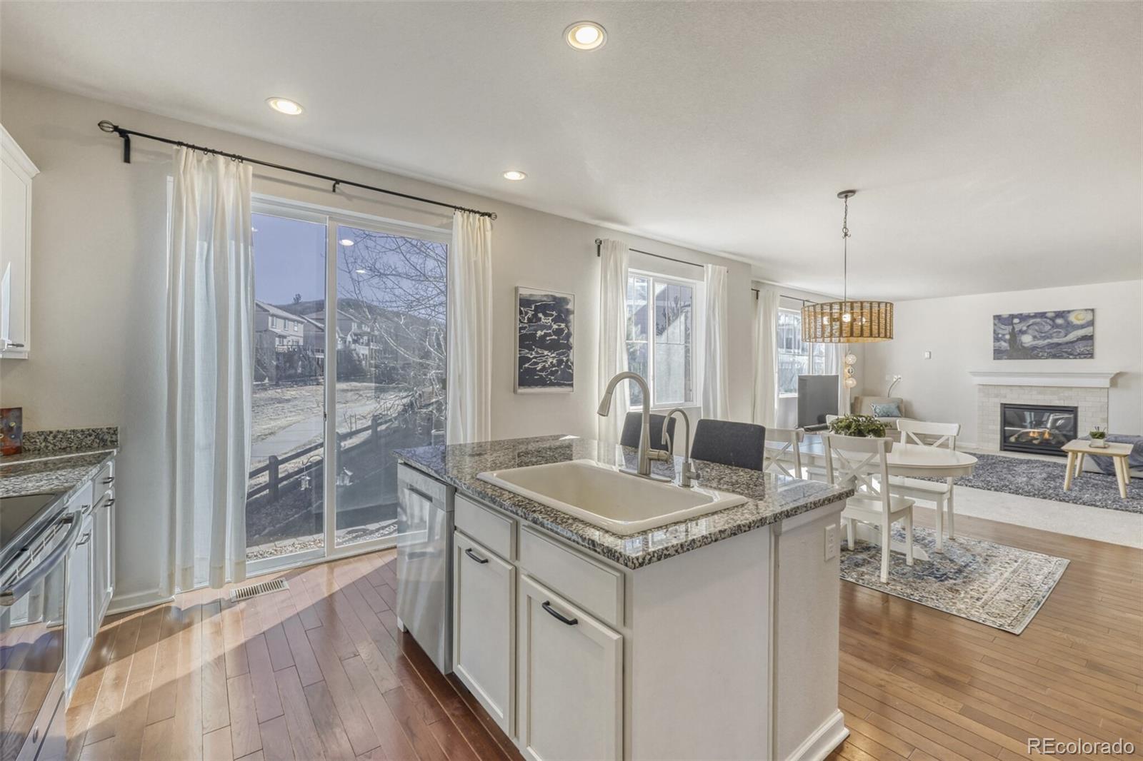 3303 Starry Night Loop