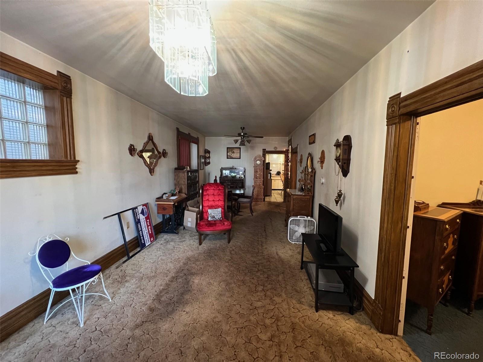 3927 Kalamath Street