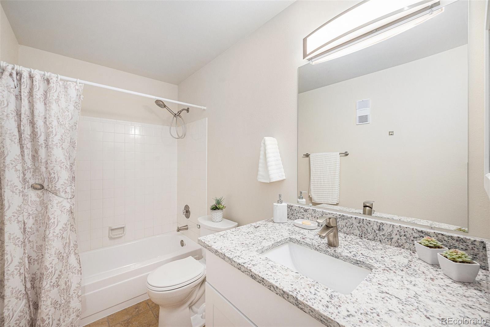 10251 W 44th Avenue 3-204, Wheat Ridge, CO, 80033 4 10251 W 44th Avenue 3-204