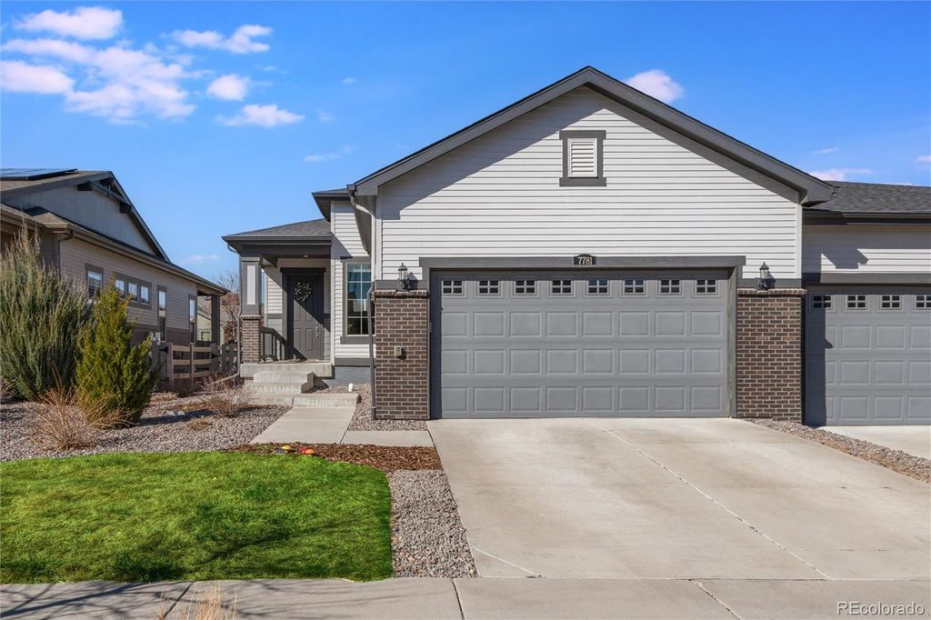 Photo of 7781 Plateau Creek Lane, Littleton, CO 80125 (MLS # 3615864)