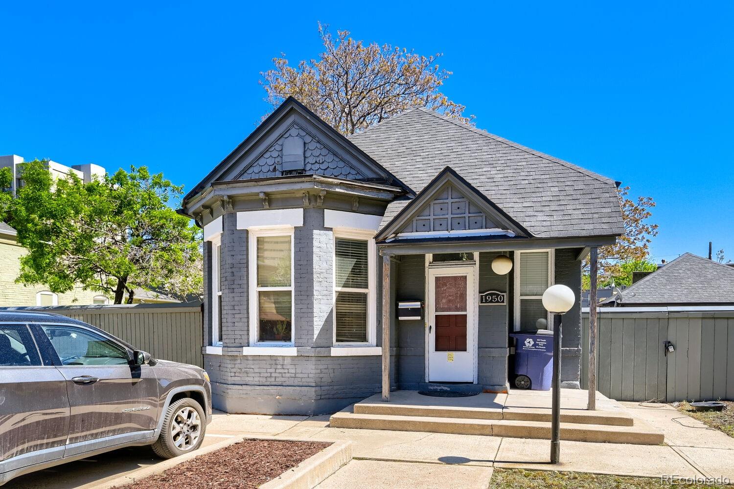 1950 N Clarkson Street