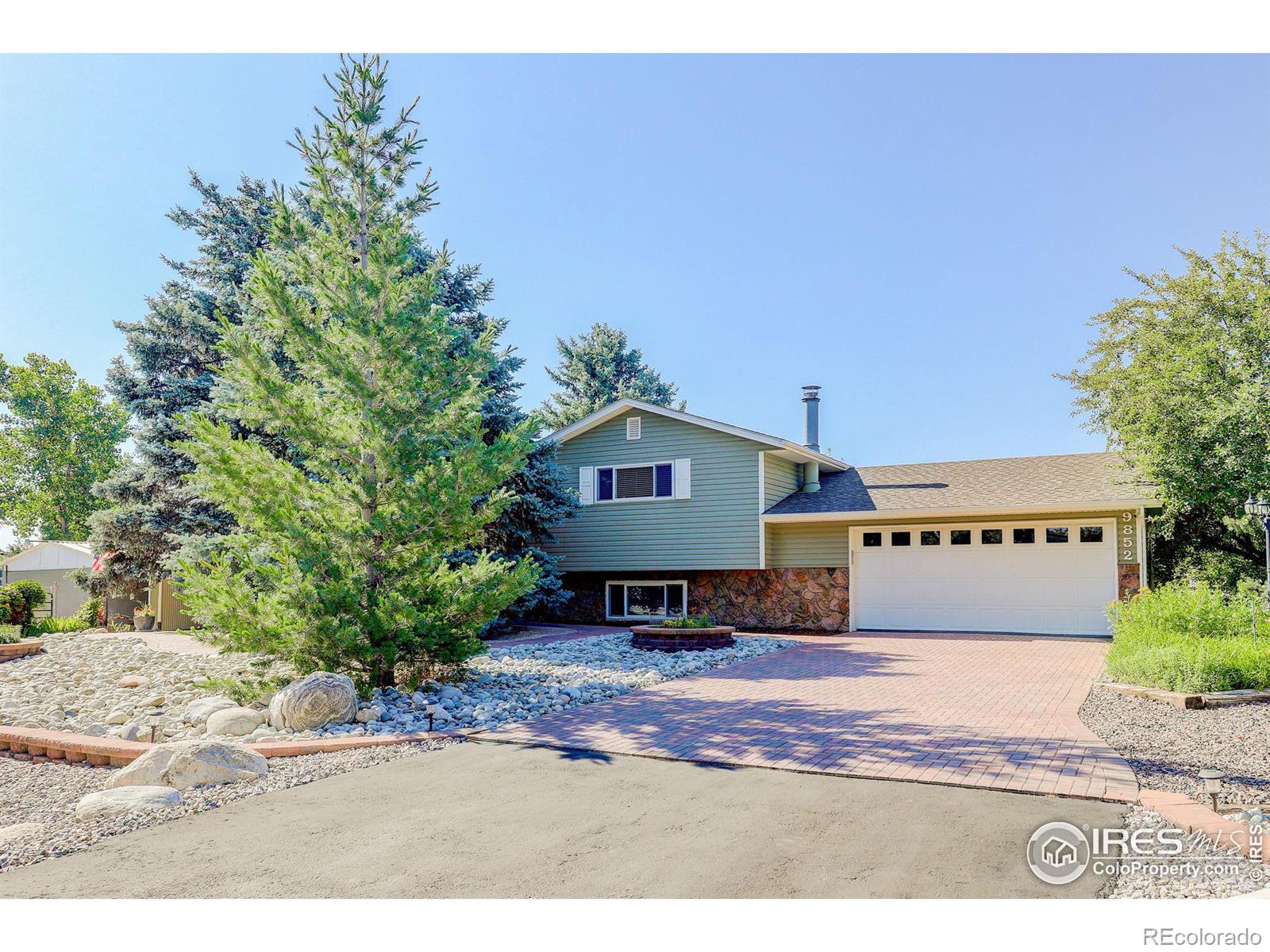 9852 Zephyr Drive