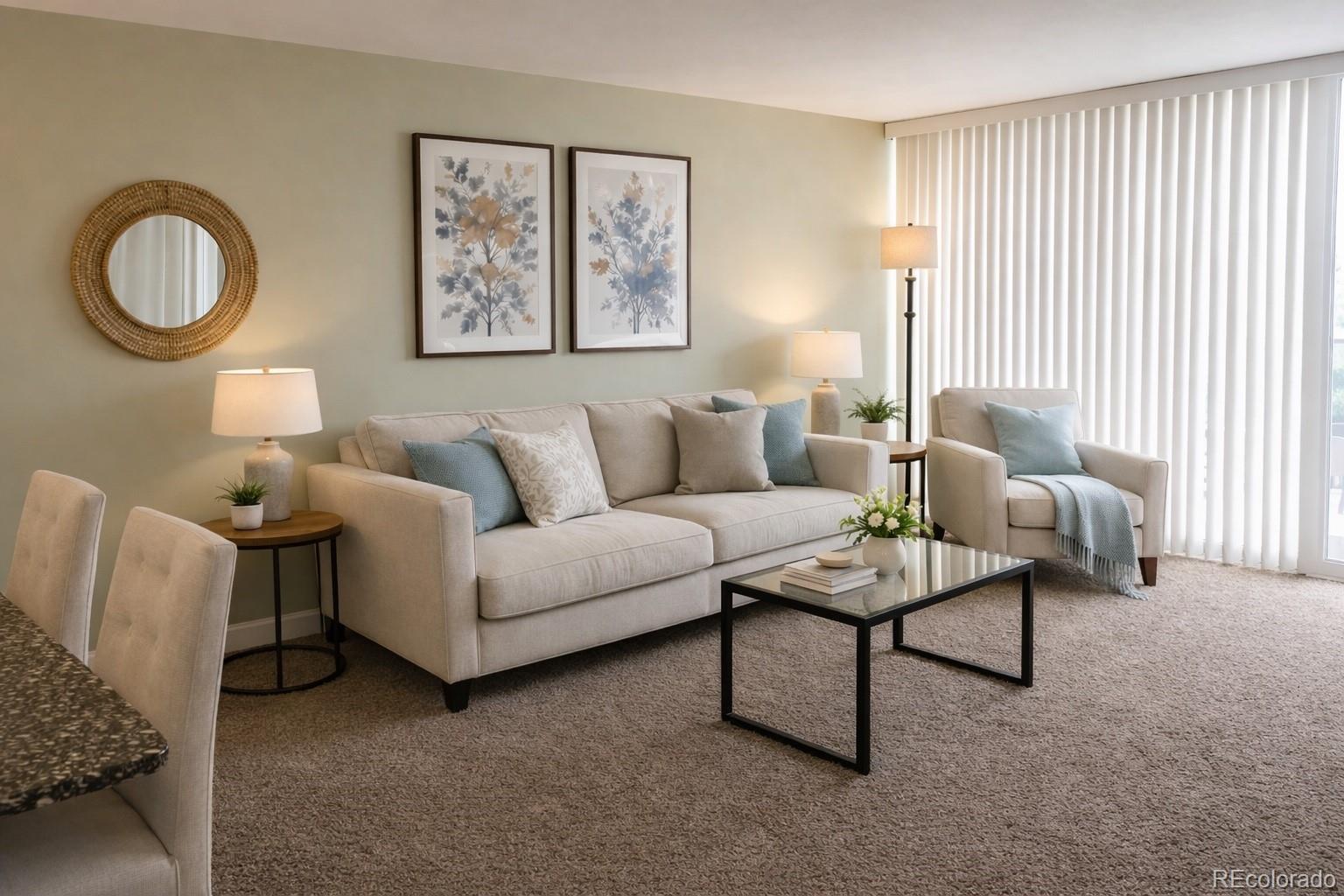 909 N Logan Street 8J