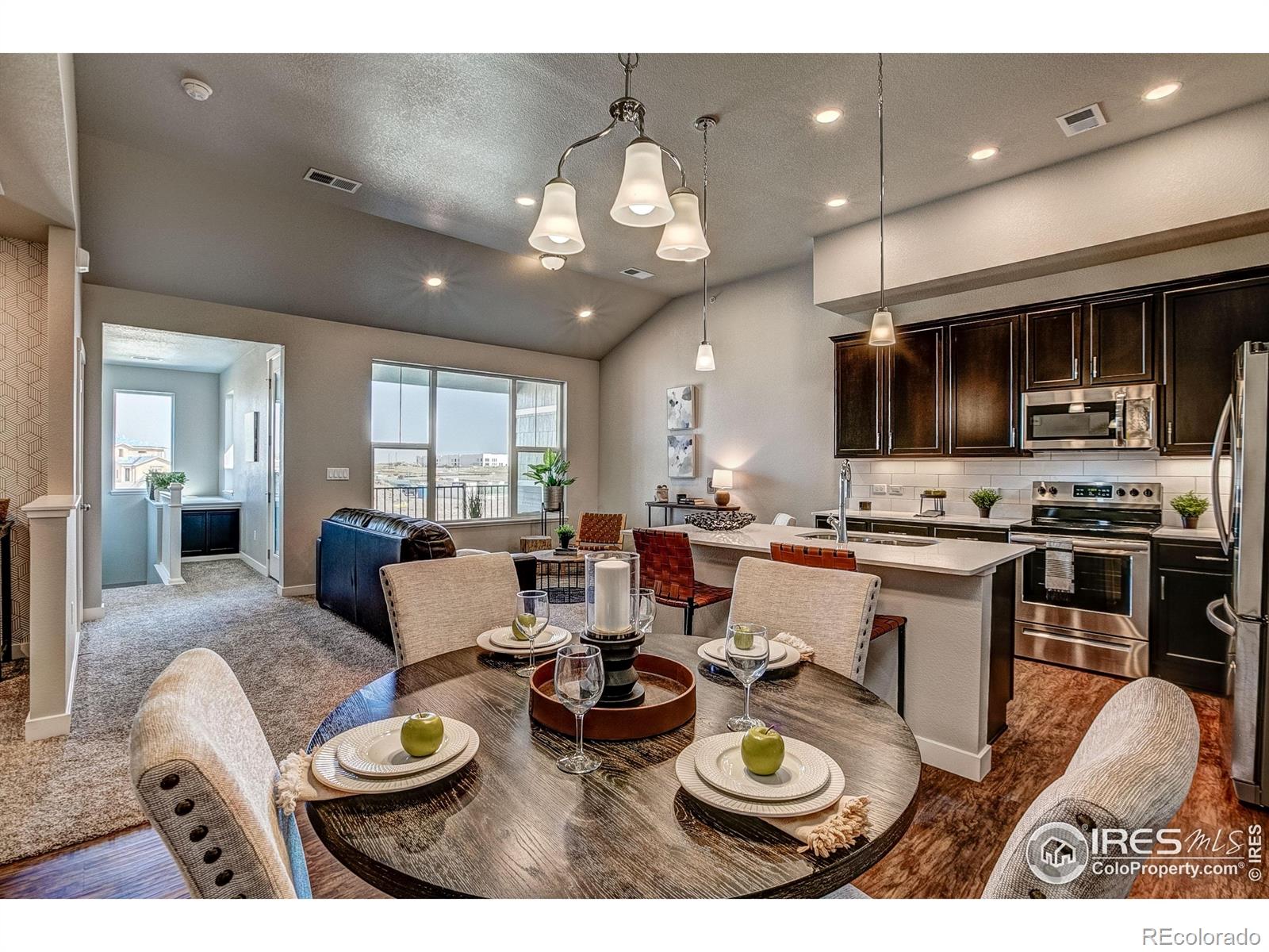 410 High Point Drive 202, Longmont, CO, 80504 4 410 High Point Drive 202